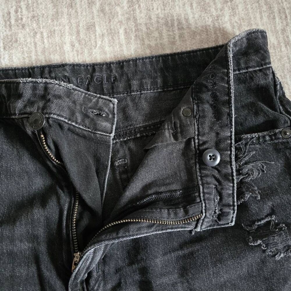 American Eagle Mom Short - Sz. 12 - Picture 3 of 6